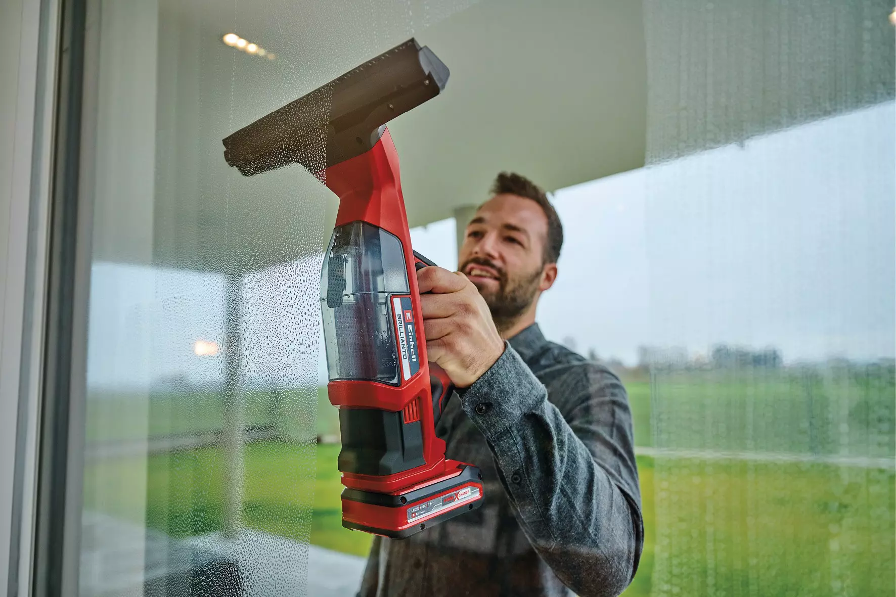 Limpiador de ventanas inalámbrico BRILLIANTO - Imagen 7